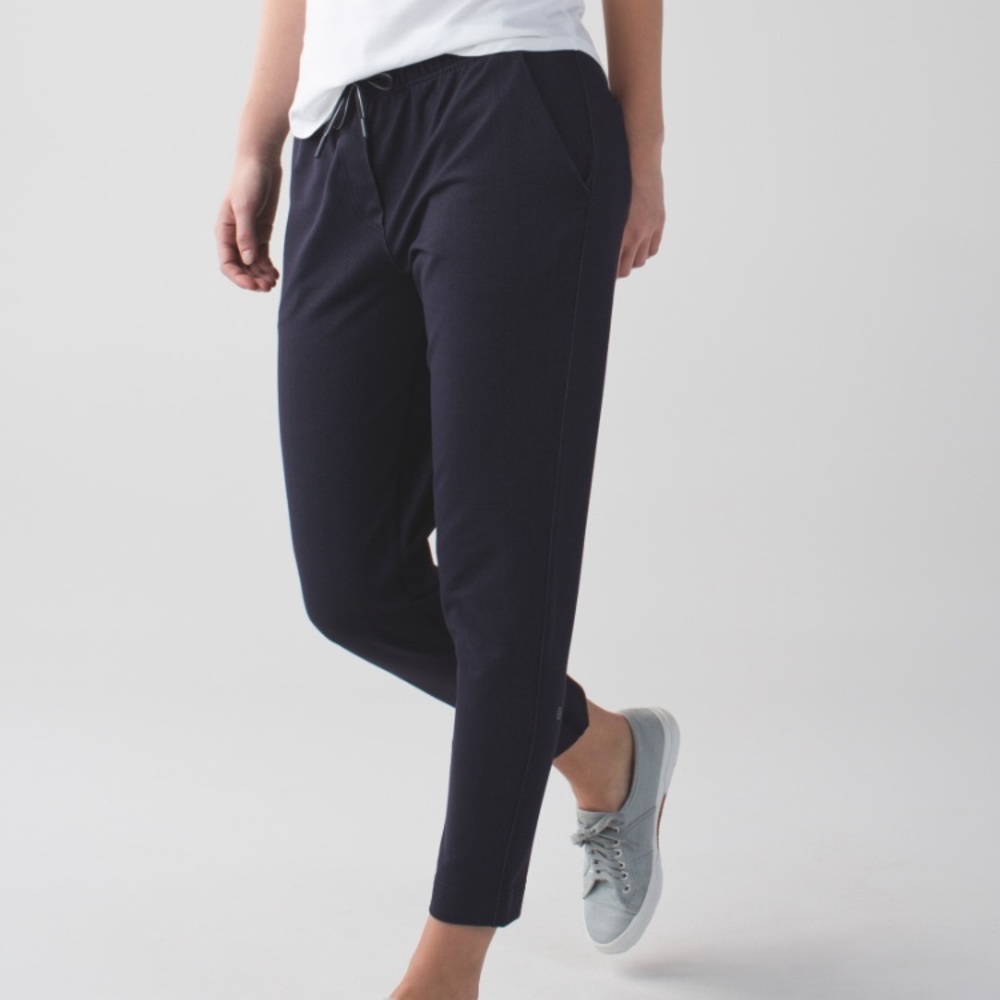 Lululemon jet crop slim denim 7/8 length