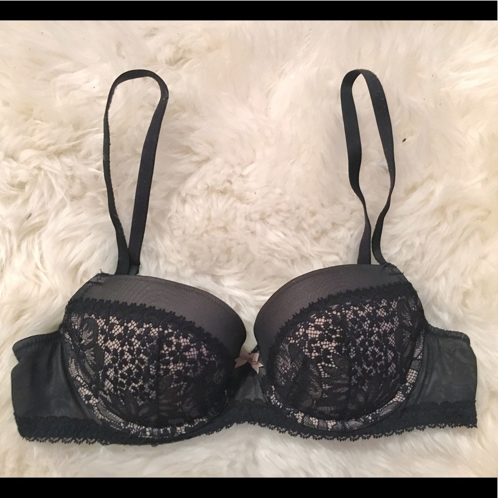 Victoria's Secret Lace Push-up Bra