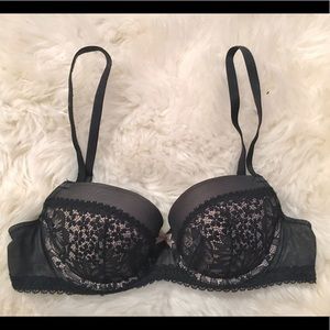 Victoria's Secret Lace Push-up Bra