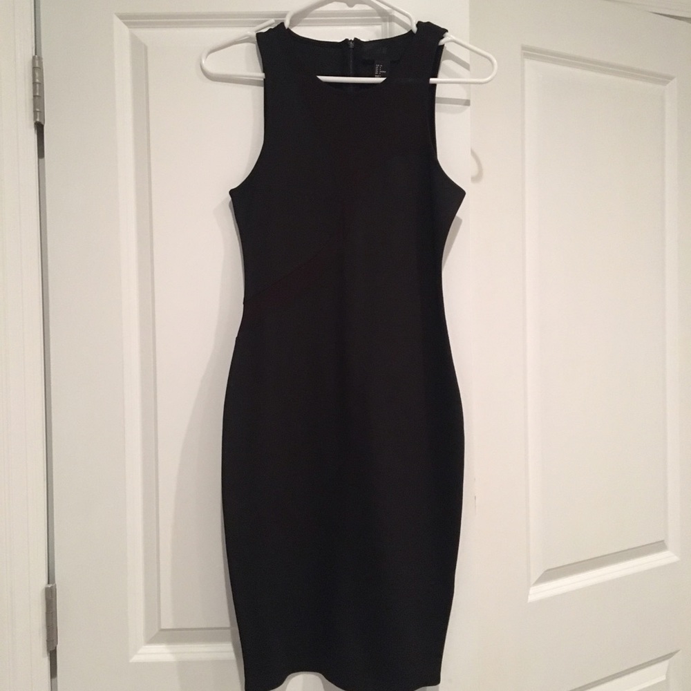 H&M size 4 black cocktail dress NWOT