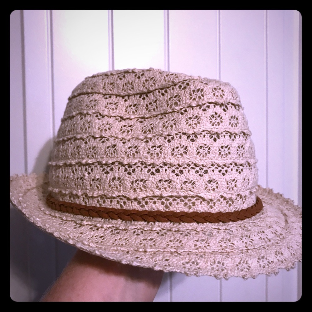 🎉SOLD🎉 American Eagle Outfitters Hat