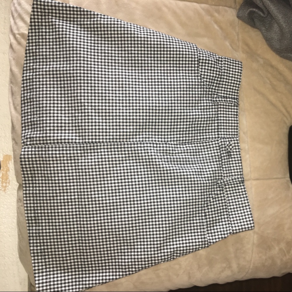 Brandy Melville Gingham print skirt