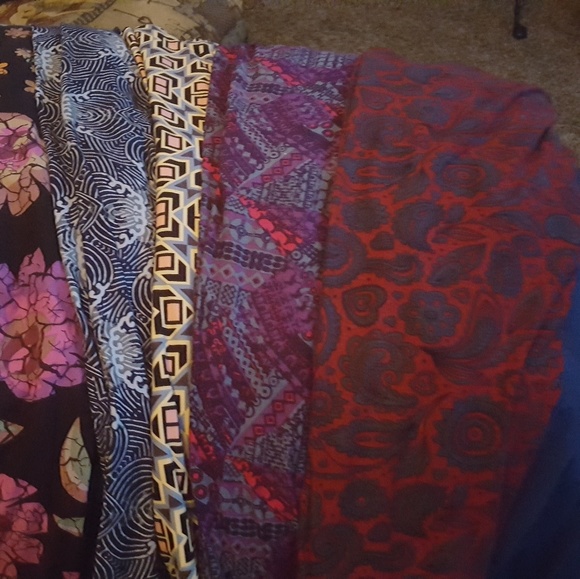 LuLa Roe (LLR'S) -6 TOTAL PAIR - Picture 3 of 3