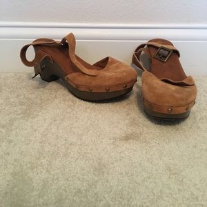 Cognac clog heels
