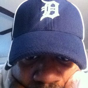 Meet your Posher, Lj