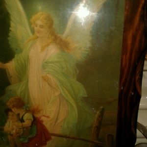 Meet your Posher, Ofelia