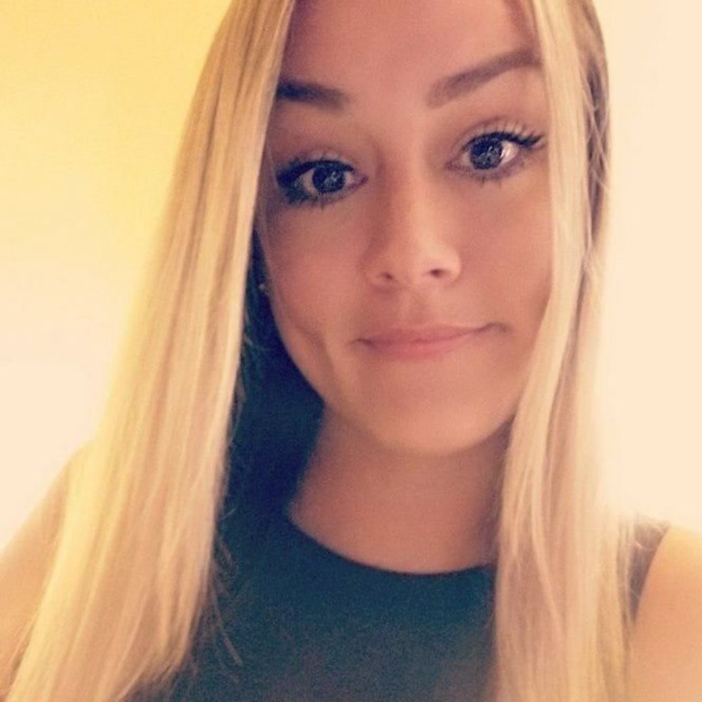 Meet your Posher, Jenny