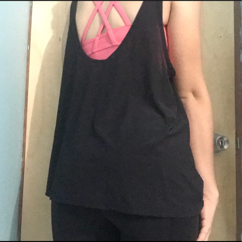 Lululemon Mesh Tank - Picture 2 of 5