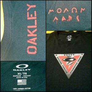 Lightly used Oakley t-shirt
