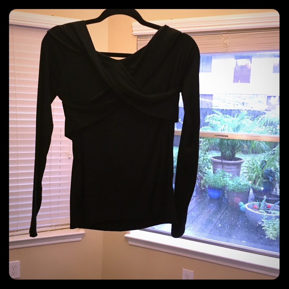 Black fabletics shirt