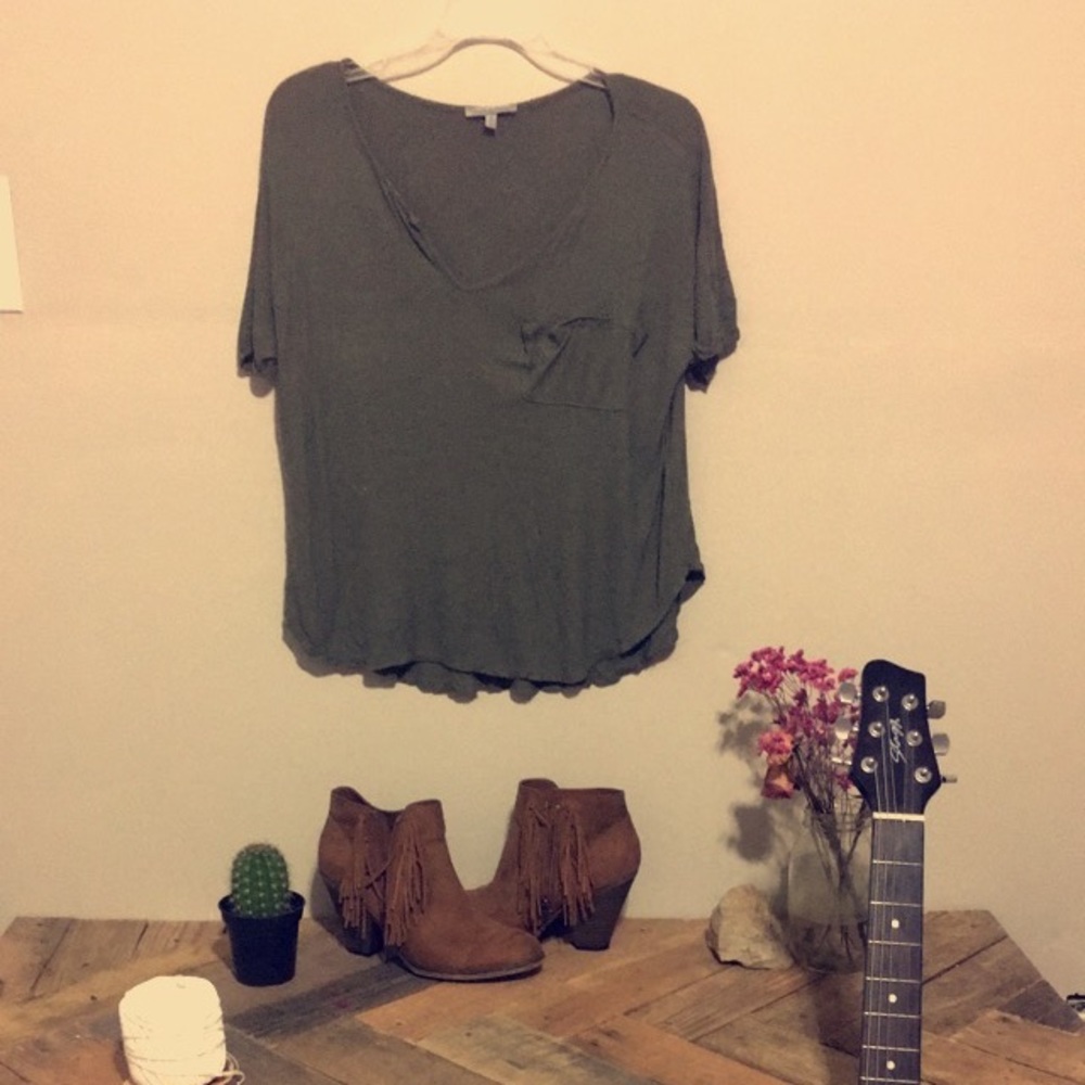 Flowy v neck top