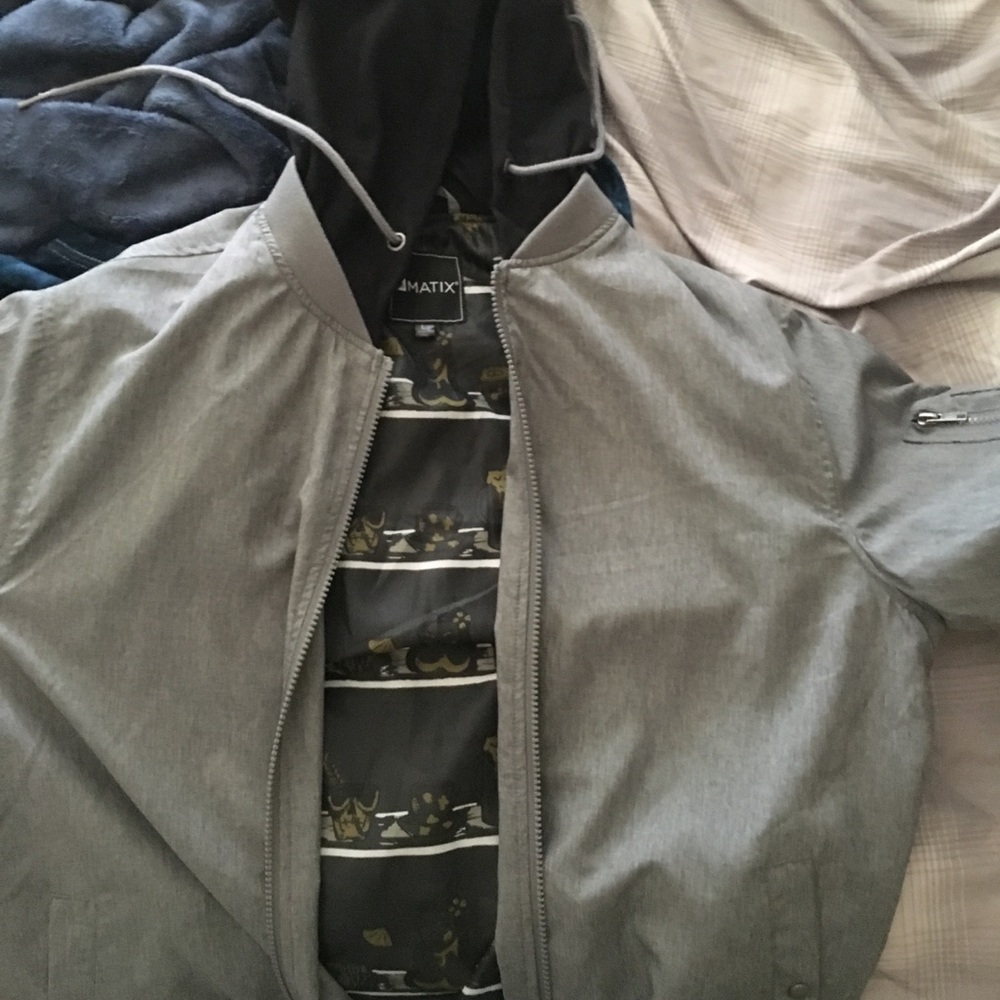 Magix Zumiez jacket zip up