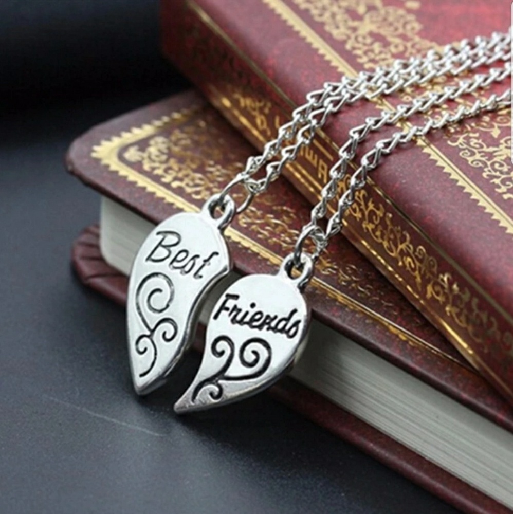 925 Silver Best Friends Heart Shape Neckless!