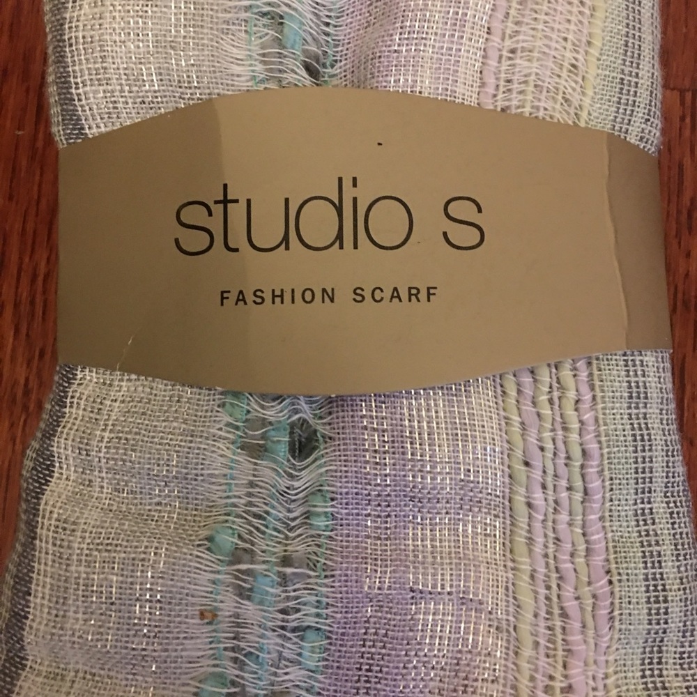 STUDIO S FASHION SCARF - Picture 2 of 4