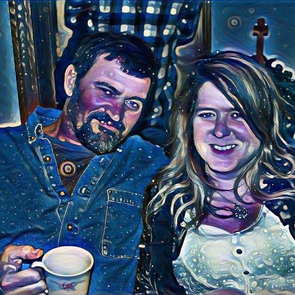 Meet your Posher, Brooxie