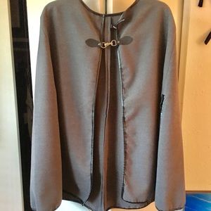 TORRID NWOT Gray Polyester Poncho