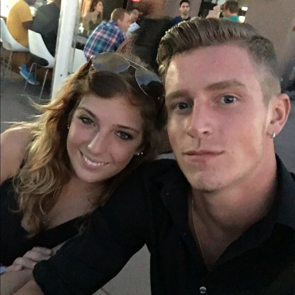 Meet your Posher, Travis