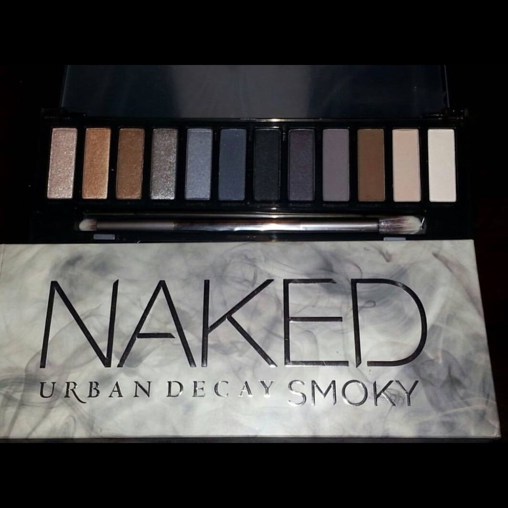 Urban decay Naked Smokey Palette