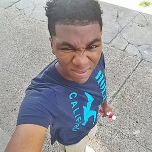 Meet your Posher, Cameron