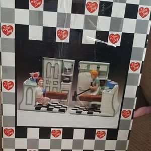 I Love Lucy Book ends