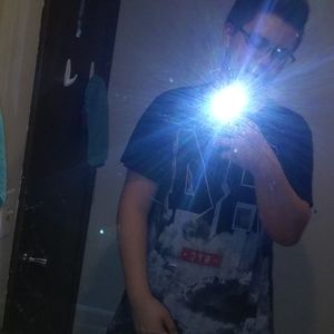 Meet your Posher, Christopher