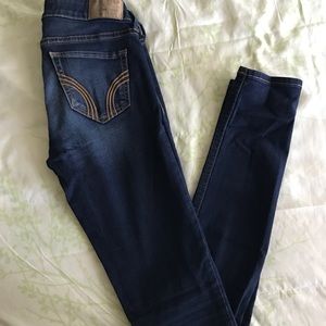 Hollister skinny jeans