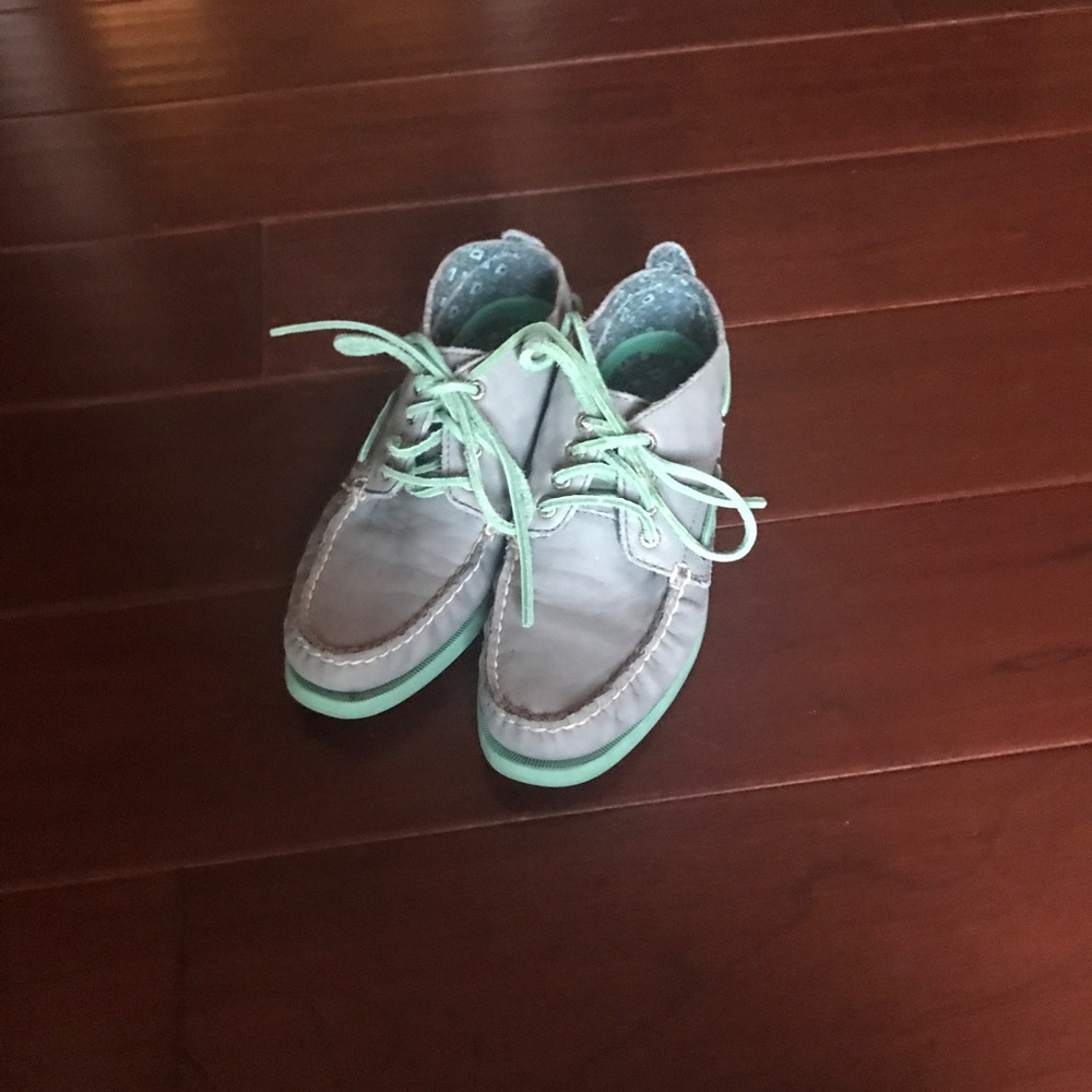 Sperry Topsiders