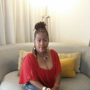 Meet your Posher, Ernestine