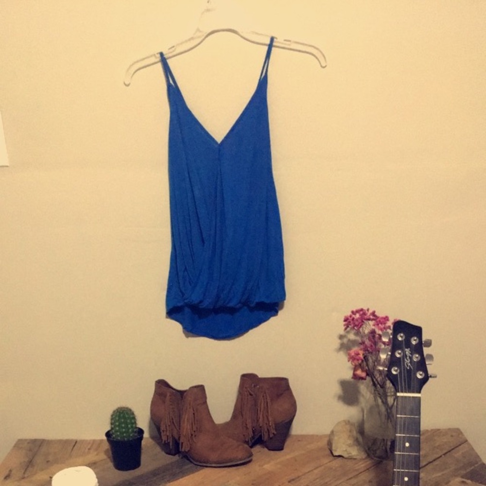 Super soft v neck tank