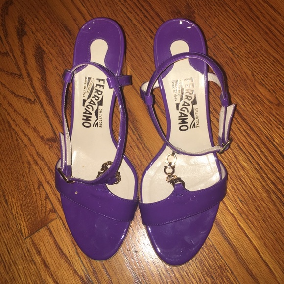 European Ferragamo heels - Picture 1 of 2