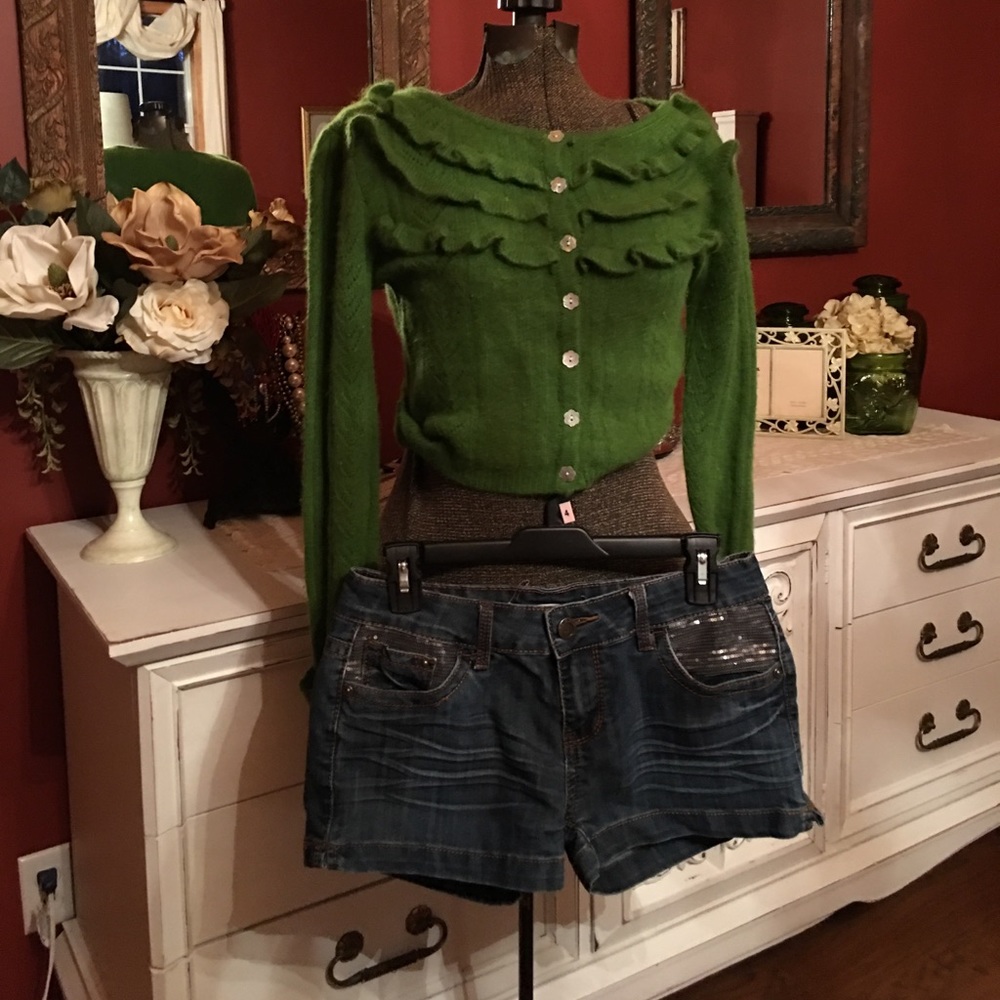 1sr Kiss shorts