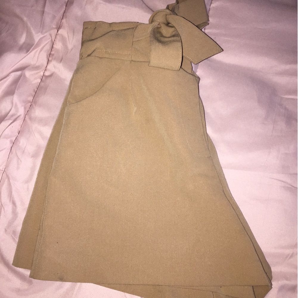 Khaki Bow Shorts