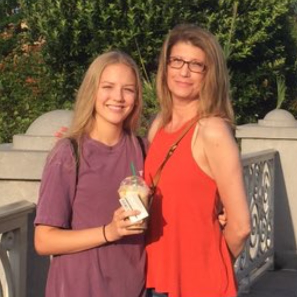 Meet your Posher's, Tonya & Madelyn - Picture 6 of 8