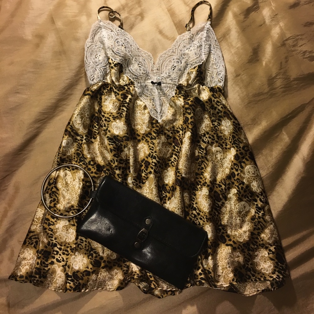 Bundle of Victoria Secret lingerie top and clutch