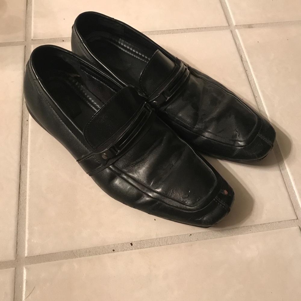 Men's dress shoes