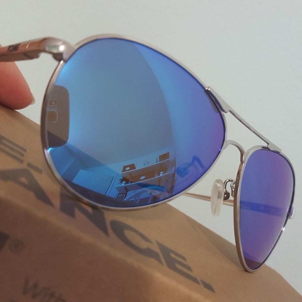 TOMS Kilgore Aviator Sunglasses