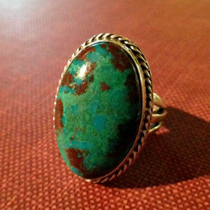 Oval sterling silver and turquoise ring