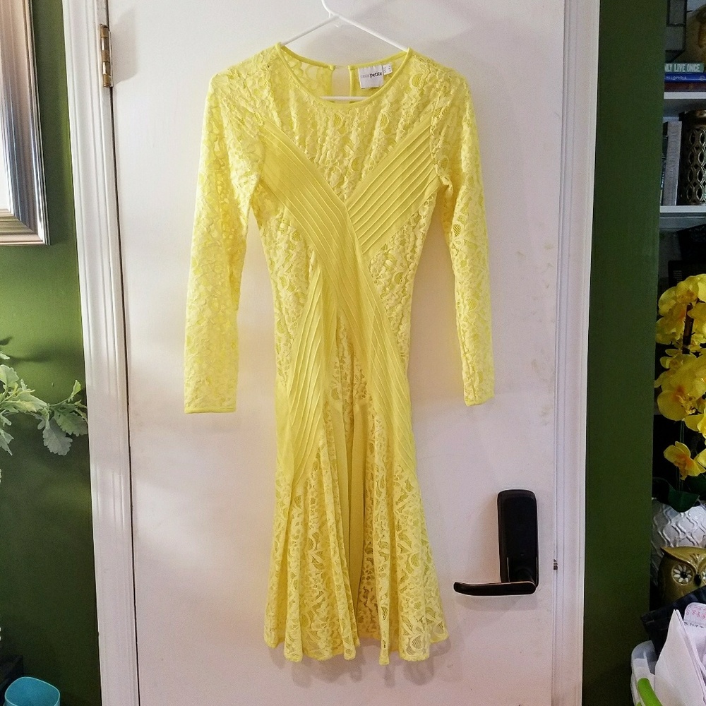 💯🌞 ASOS Yellow Lacey Dress Size 2 Petite