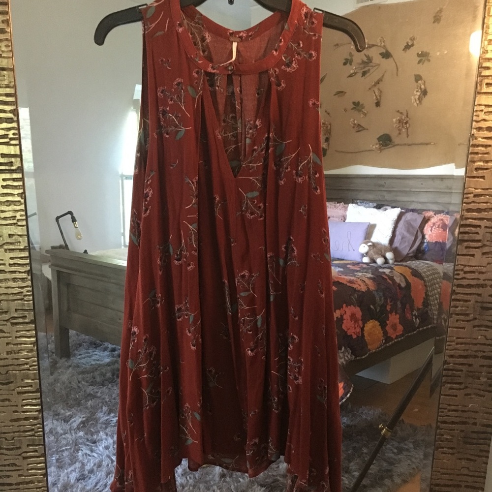 Free people sleeveless swing top