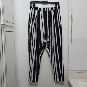 NWOT F21 harem pants