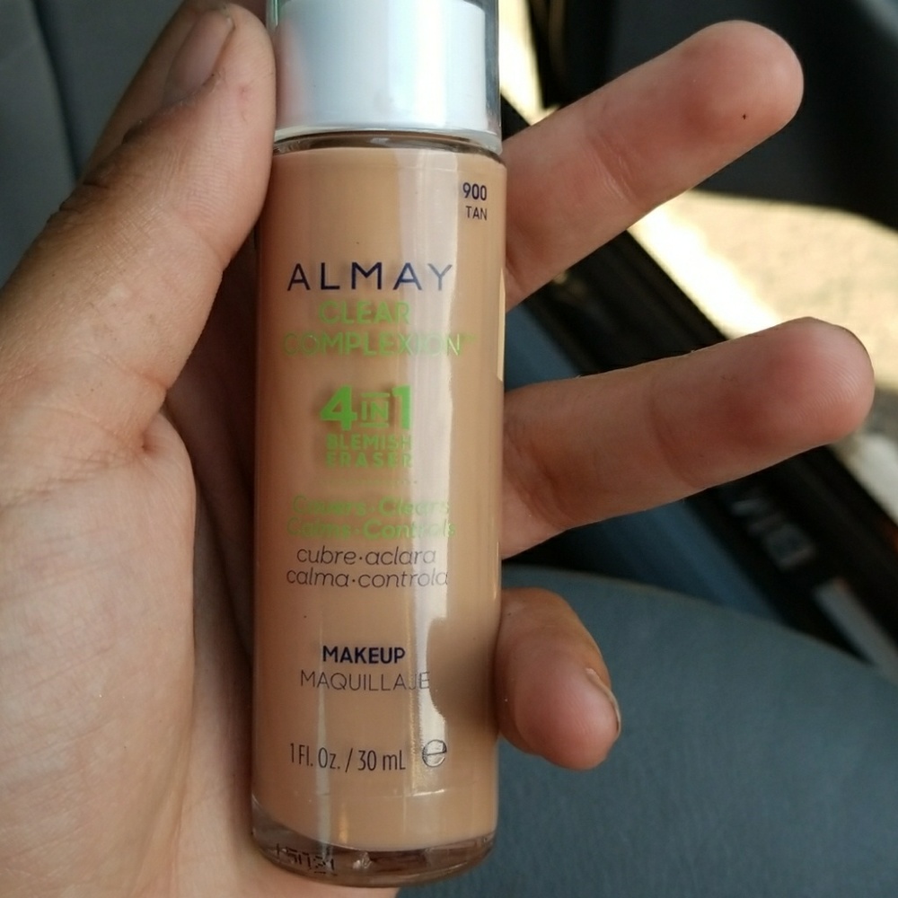 Almay Clear Complexion Foundation