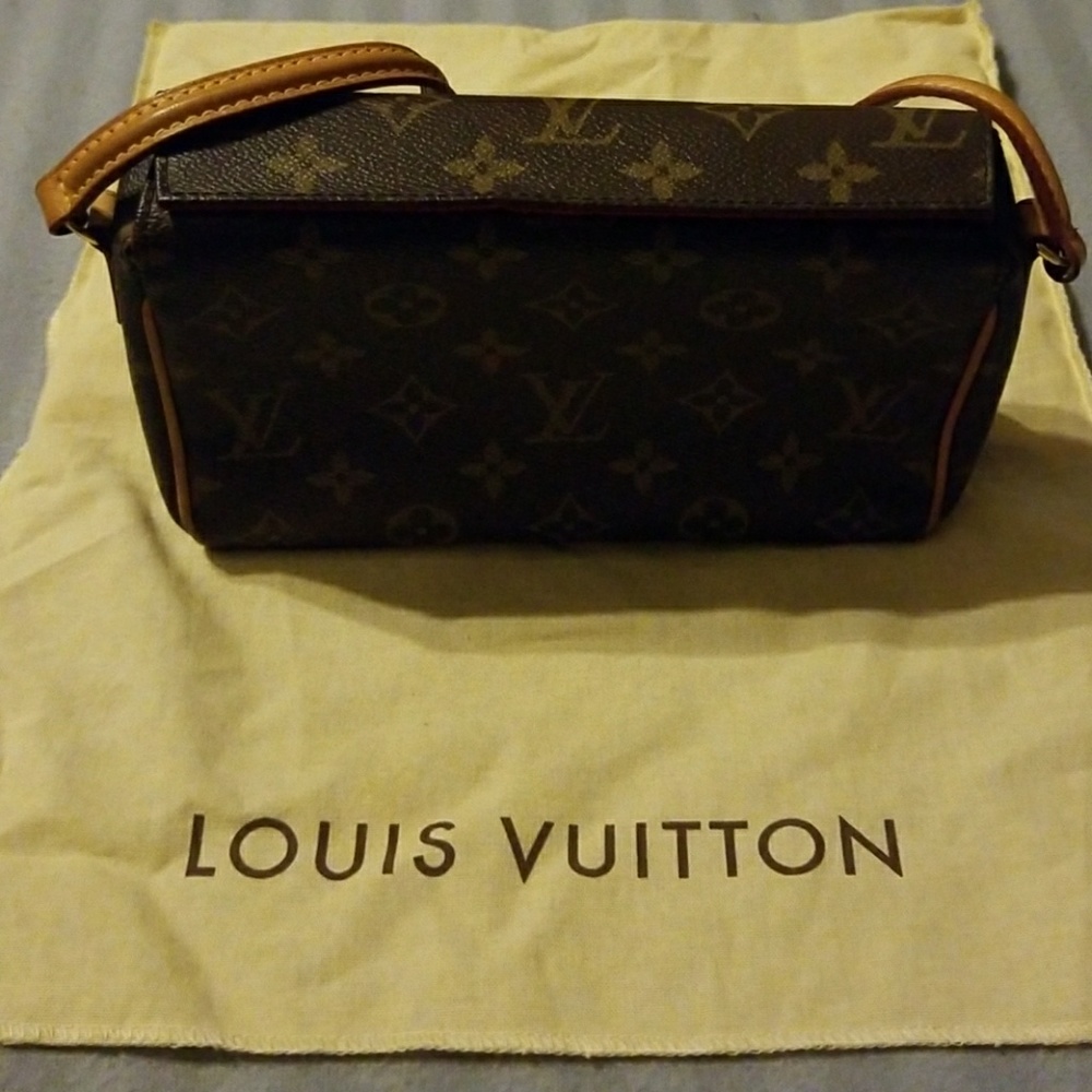 Louis Vuitton bag