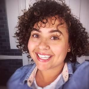 Meet your Posher, Monique
