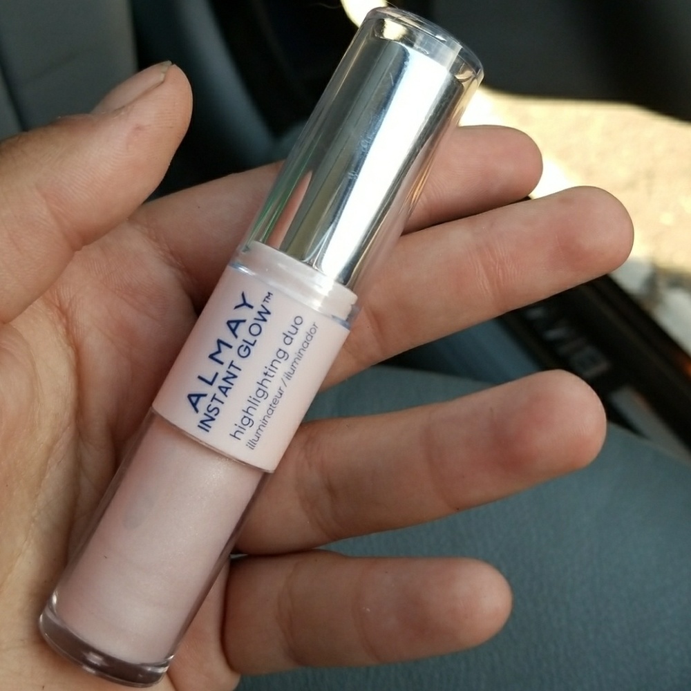 Almay Instant Glow Highlighting Duo