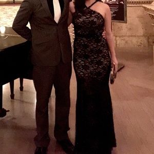 Lace maxi trumpet style dress