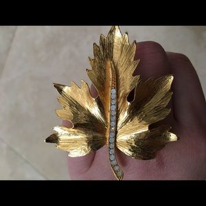 Golden leaf ring！
