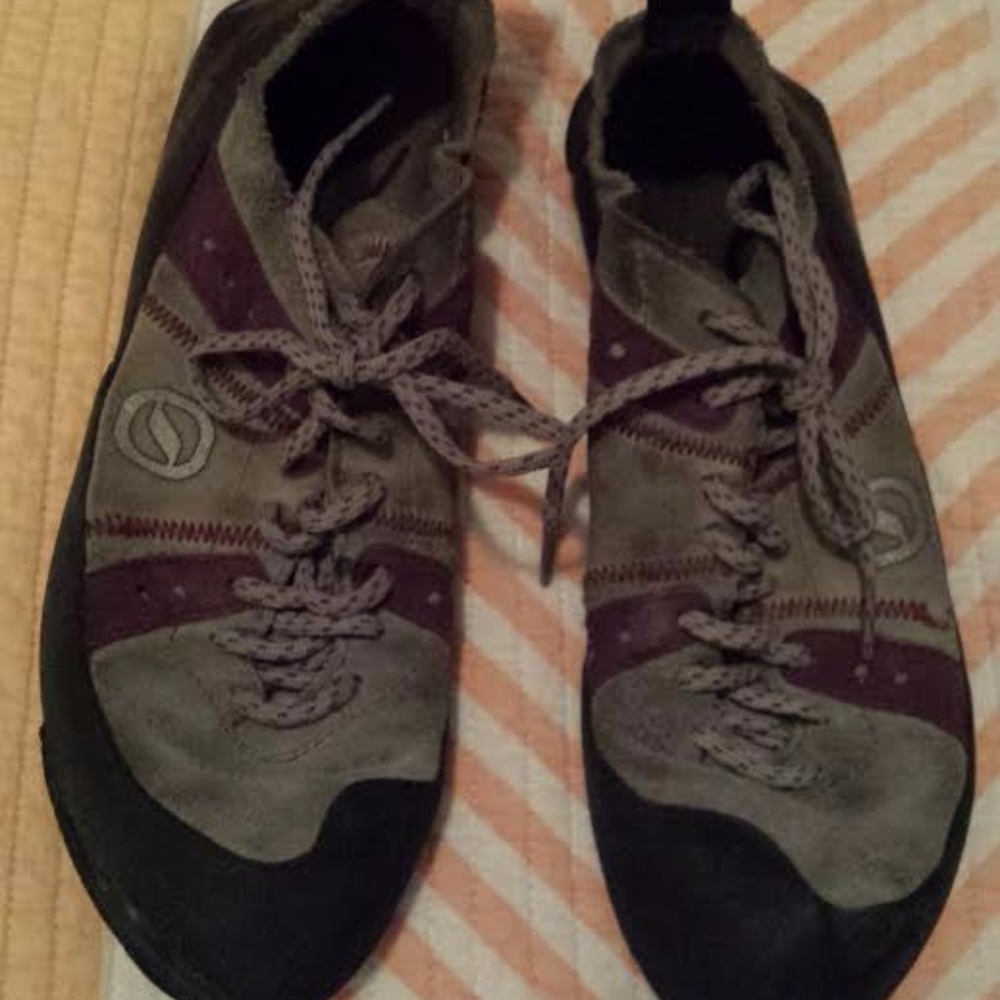 Scarpa Women's Climbing Shoes