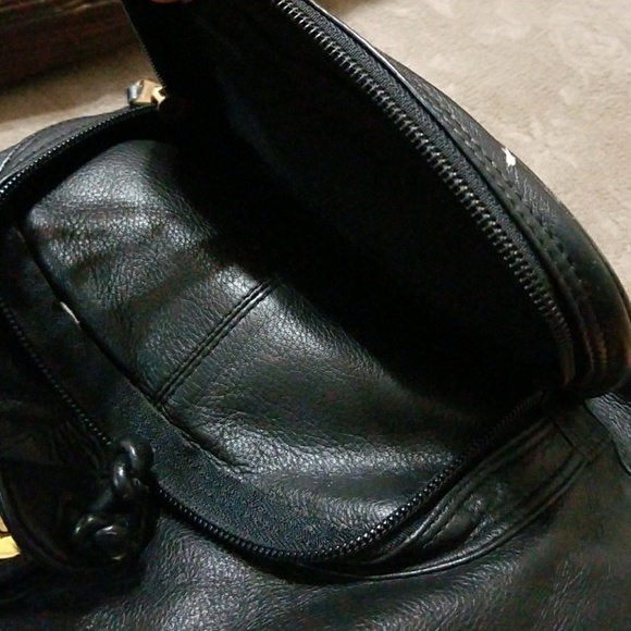 Backpack - Picture 6 of 8