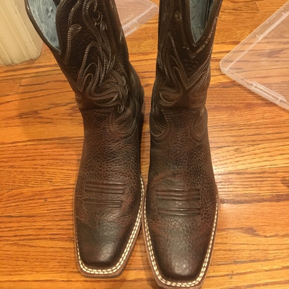 Cowboy boots - Picture 1 of 2