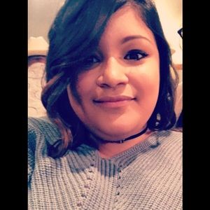 Meet your Posher, Sylvia